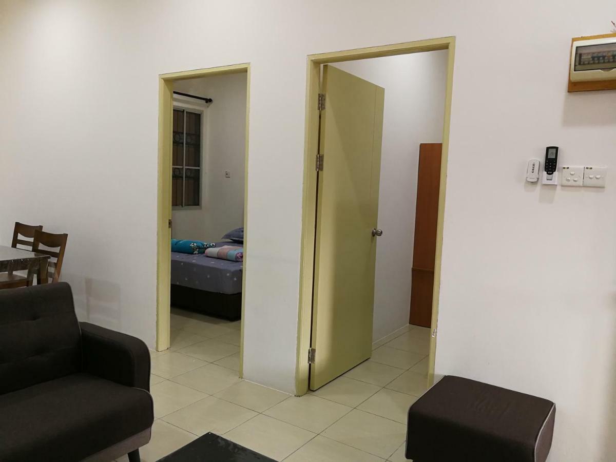 Address No 915, Lorong Uni Central 13, Taman Uni Central, Kuching Samarahan Expressway Exterior photo